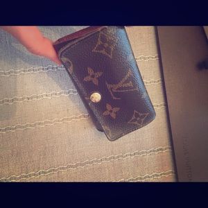 Louis Vuitton Multicles 6 in Monogram